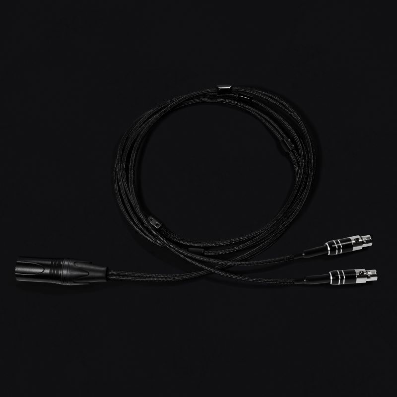 Audeze-LCD-5_ LCD-2_LCD-X-4